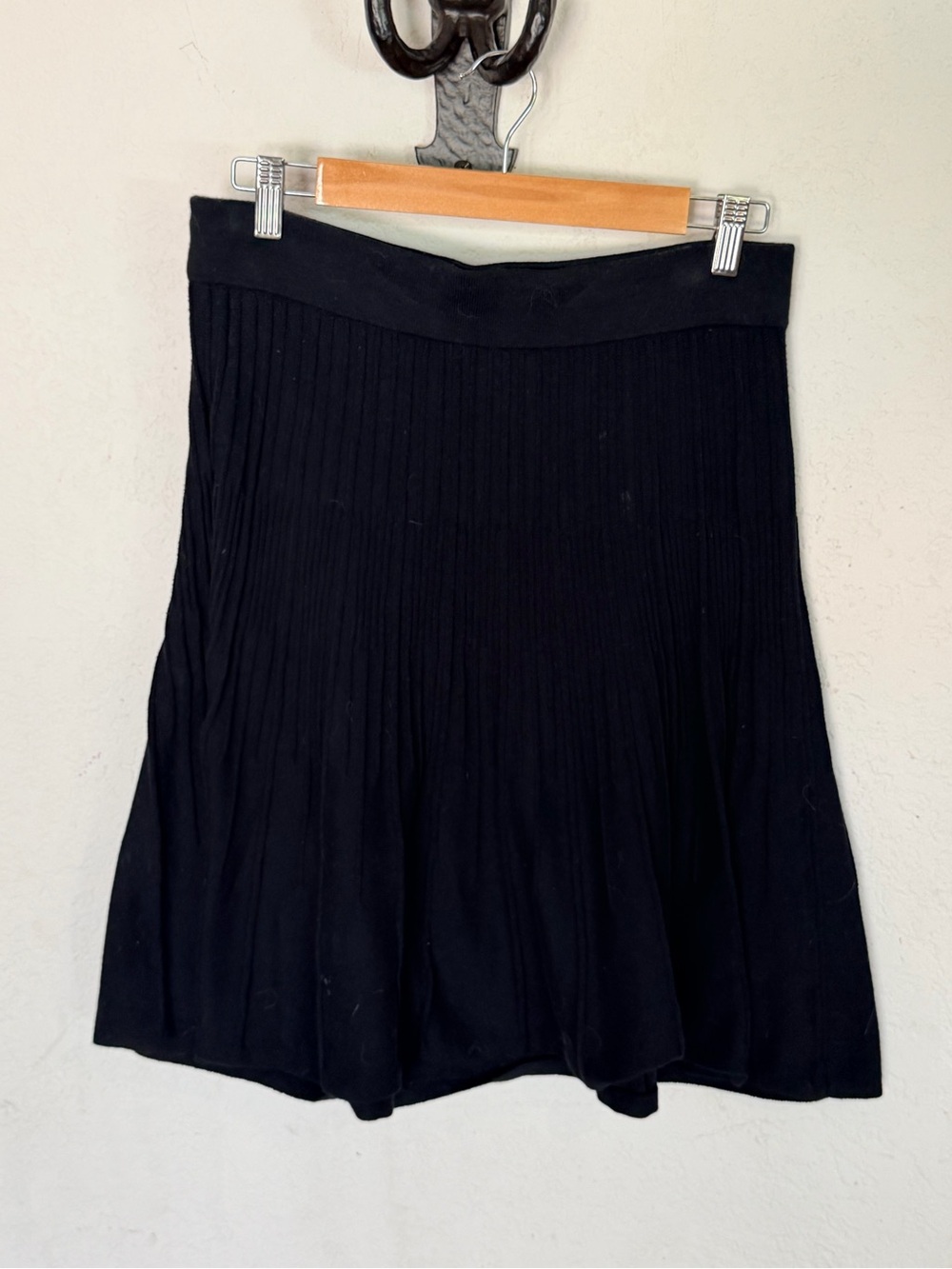 CAbi Vogue Skirt 503 Black Ribbed Knit Cotton A-Line Flared Pull On - Small